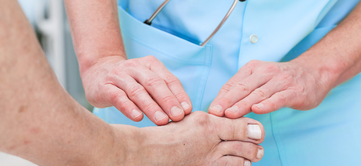 common foot pain problems