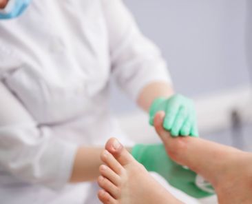 How-to-treat-a-patient-with-diabetic-wound-foot