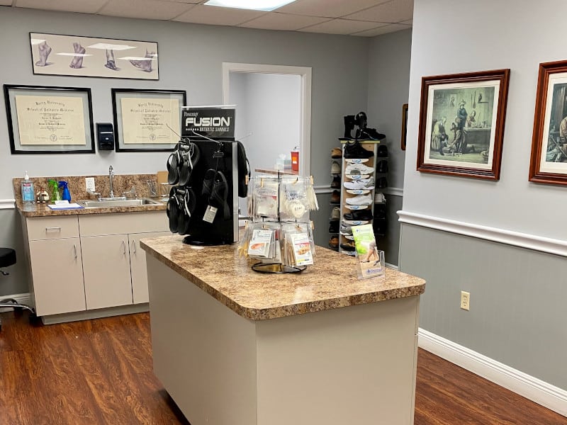 Imperial Point Podiatry, Lobby - Certified Foot