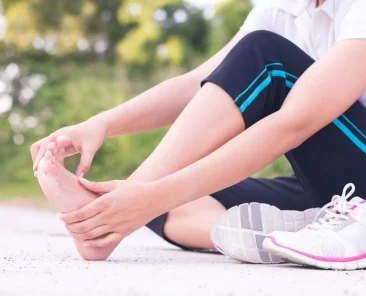 tendons in top of foot extensor tendonitis